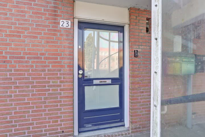 Photo 2 of A. Petersweg 23