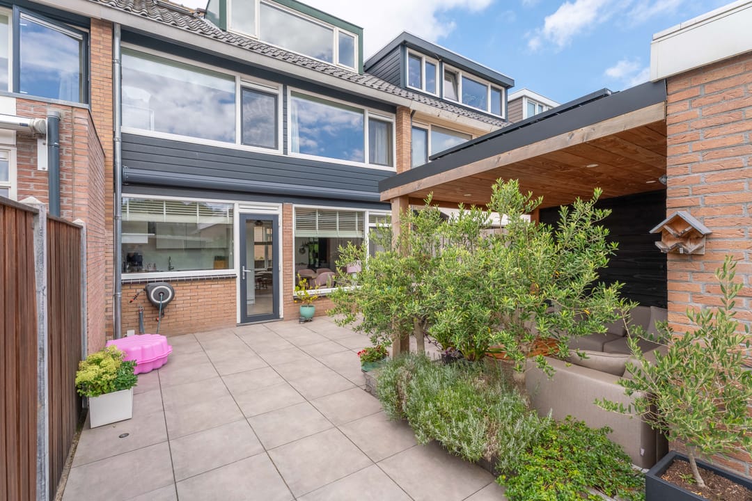 Foto 31 van Willem Alexanderplantsoen 15