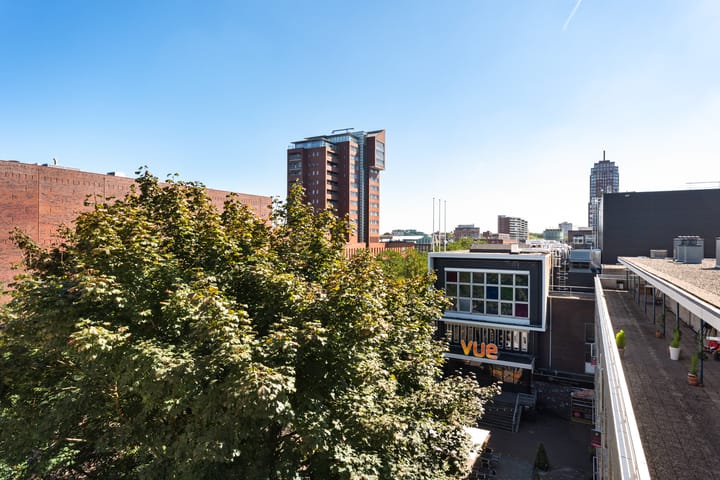 Photo 9 of Boulevard 1945 252