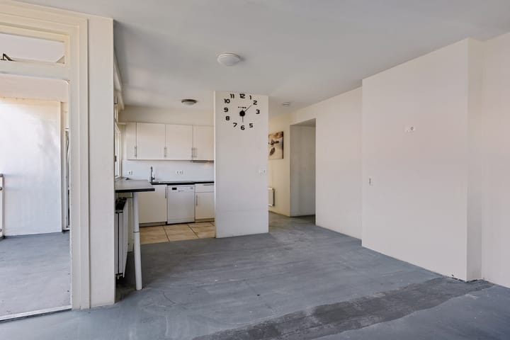 Photo 15 of Boulevard 1945 252