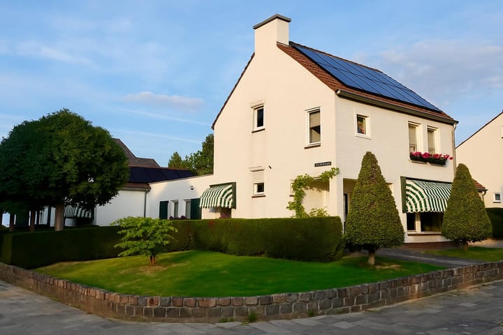 Foto 1 van Jubileumstraat 30