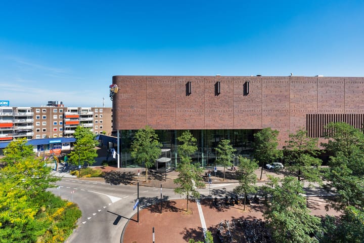 Photo 22 of Boulevard 1945 252