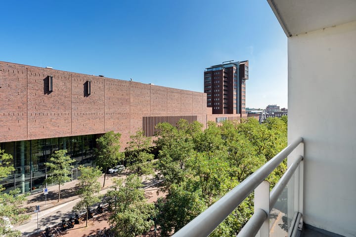 Photo 23 of Boulevard 1945 252