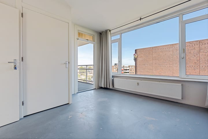 Photo 28 of Boulevard 1945 252