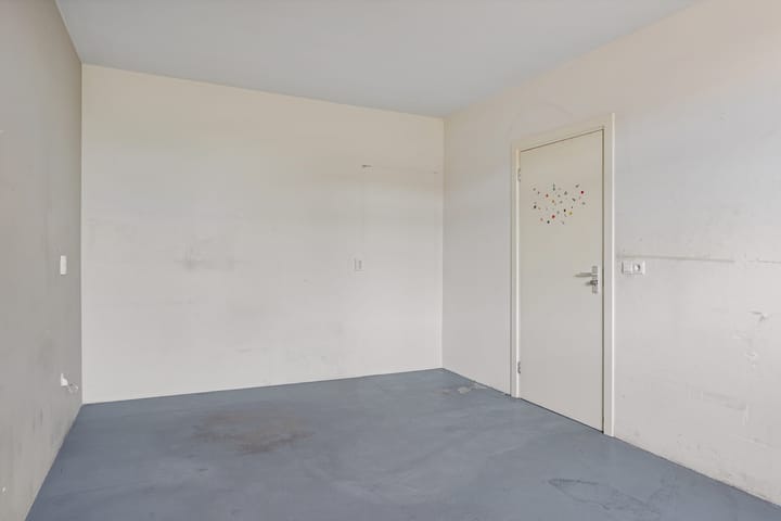 Photo 35 of Boulevard 1945 252