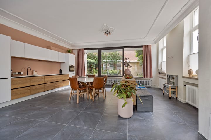 Foto 10 van Antwerpsestraat 45