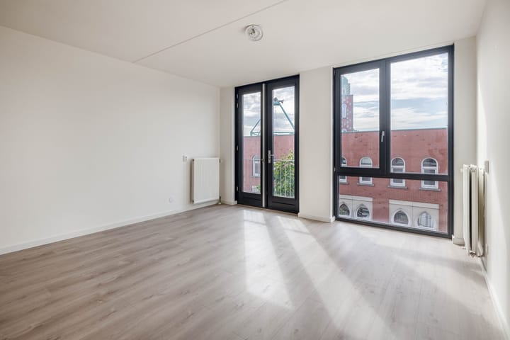 Foto 20 van Hobbemastraat 378