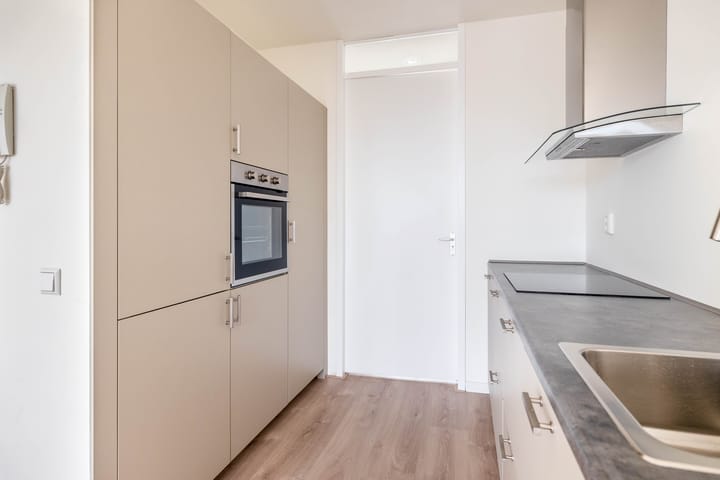 Foto 24 van Hobbemastraat 378