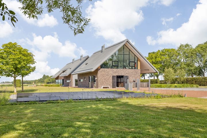 Foto 21 van Middelsluissedijk OZ 74-A