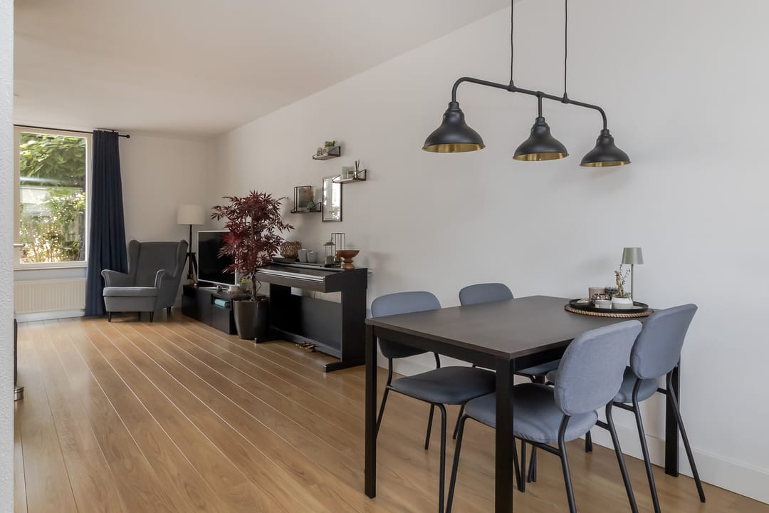 Foto 2 van Marsstraat 32