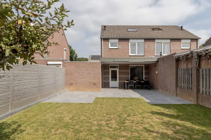 Foto 37 van Marsstraat 32