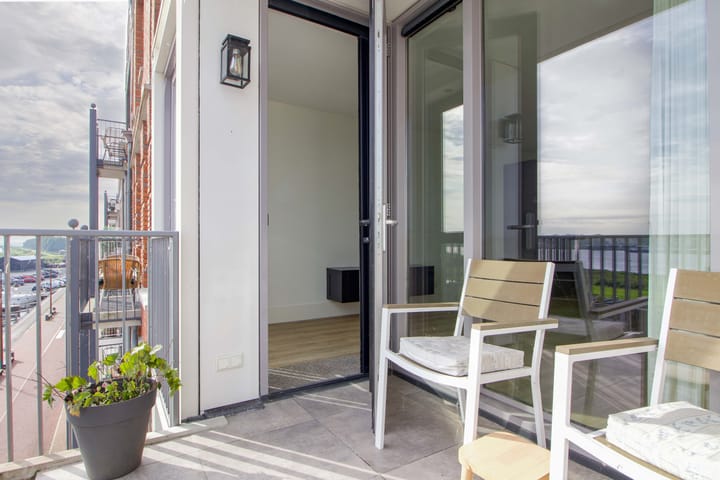 Foto 10 van Zuiderzeeboulevard 30