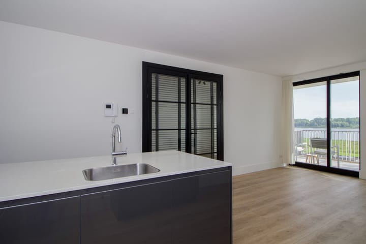 Foto 16 van Zuiderzeeboulevard 30