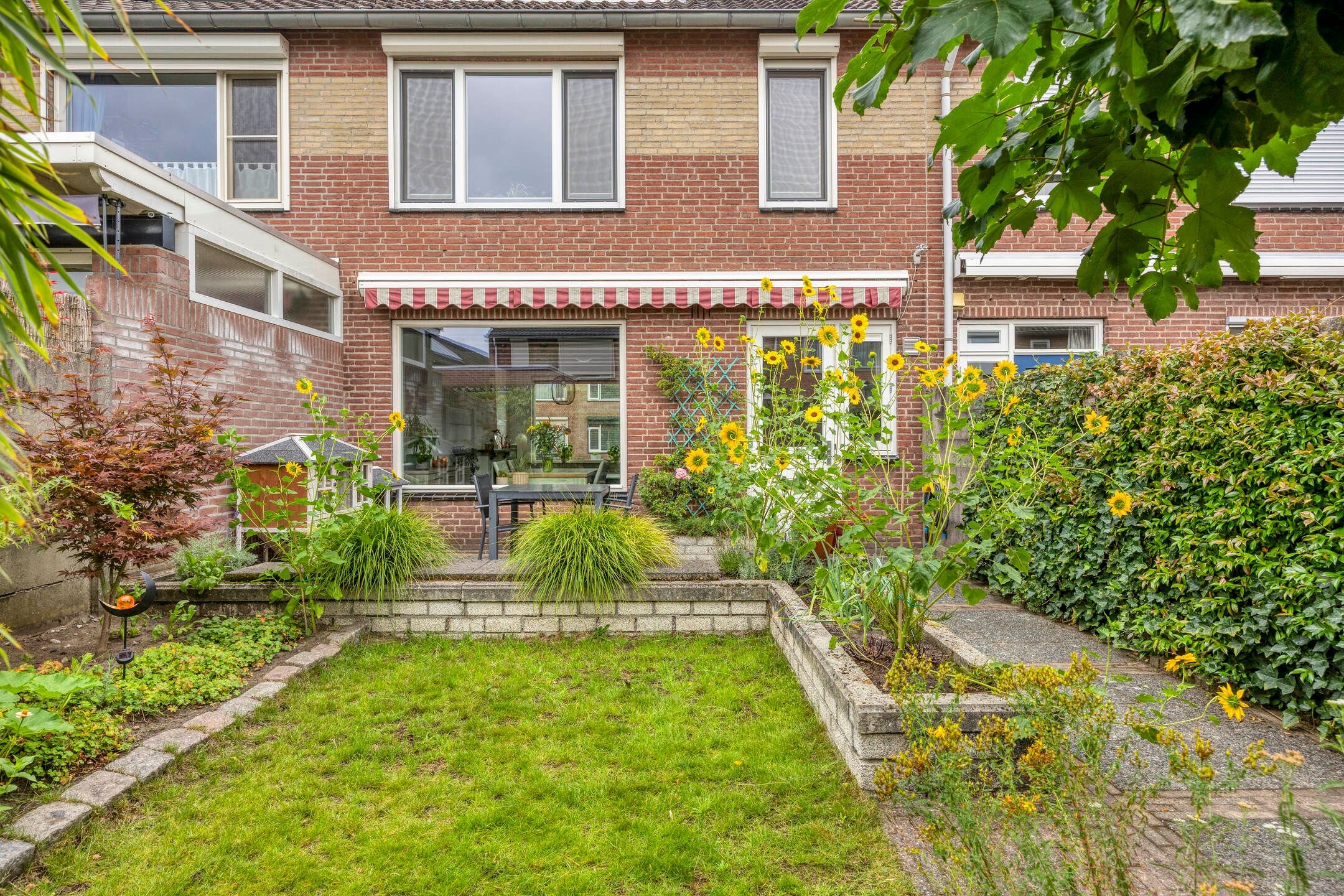 Foto 36 van Heer van Rodestraat 169