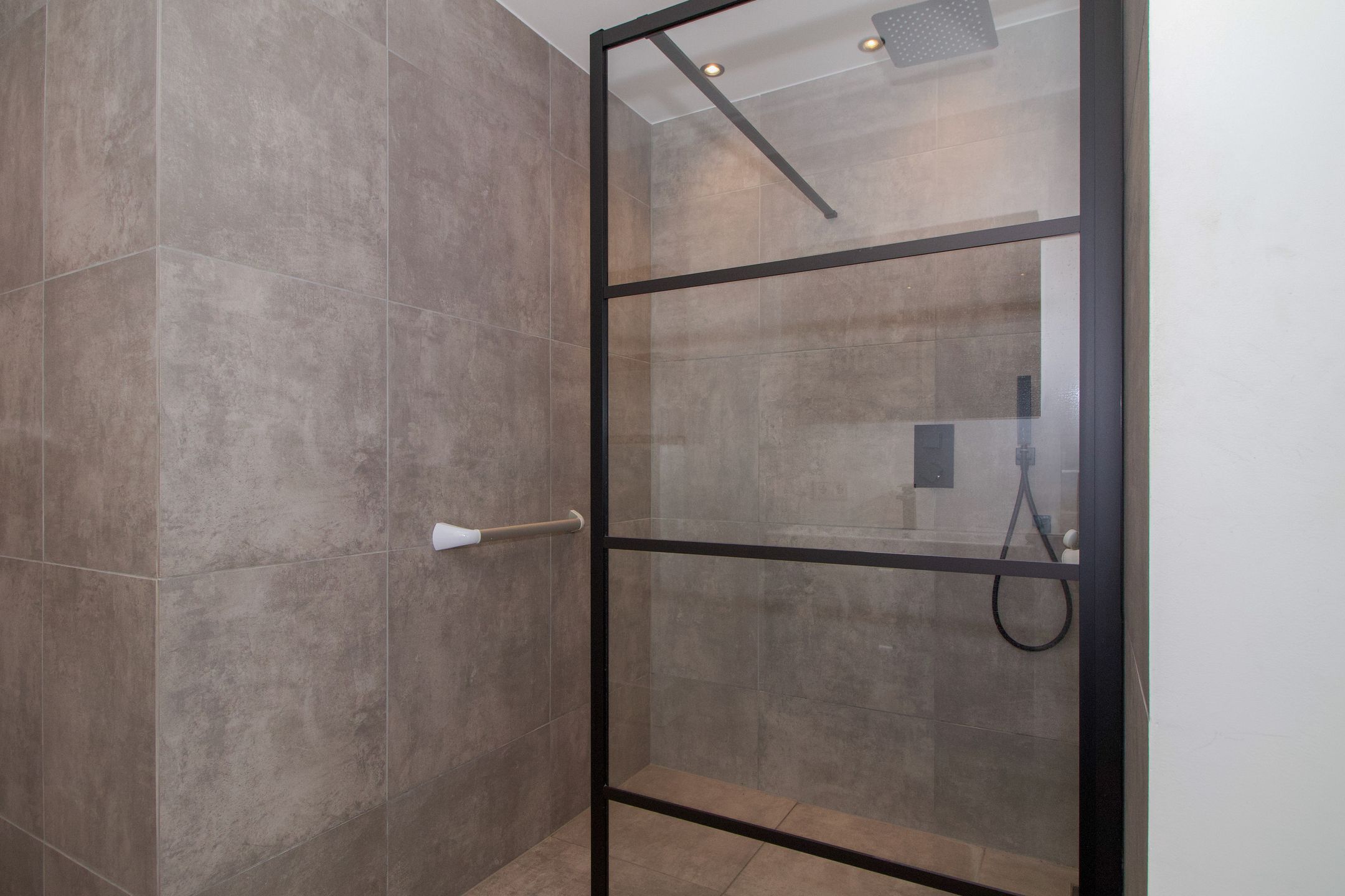 Foto 21 van Zuiderzeeboulevard 30