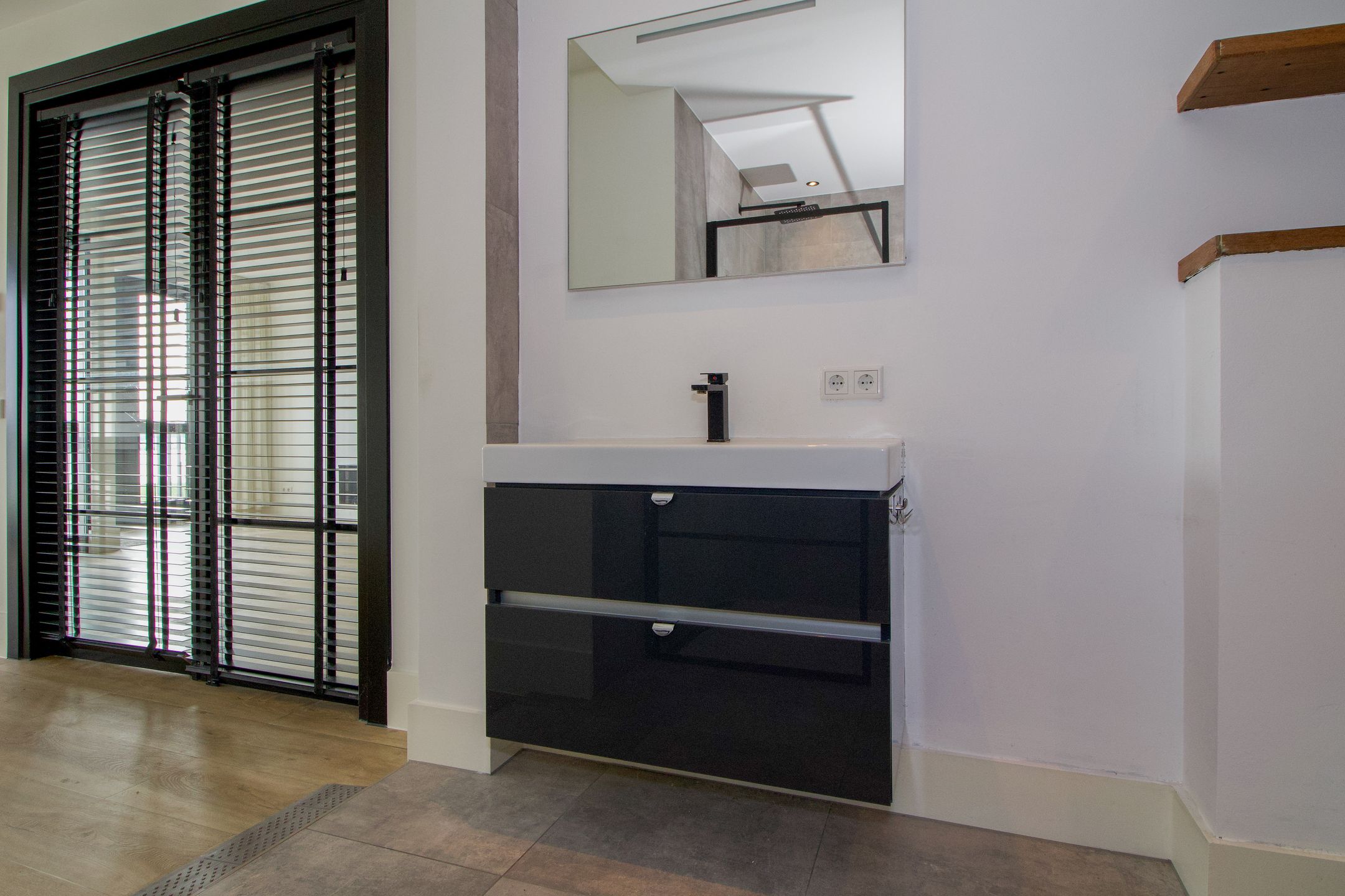 Foto 24 van Zuiderzeeboulevard 30