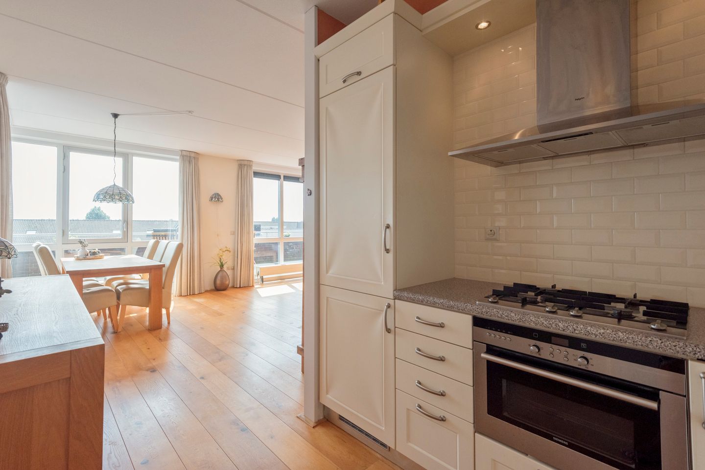 Foto 14 van Mooriaanstraat 30