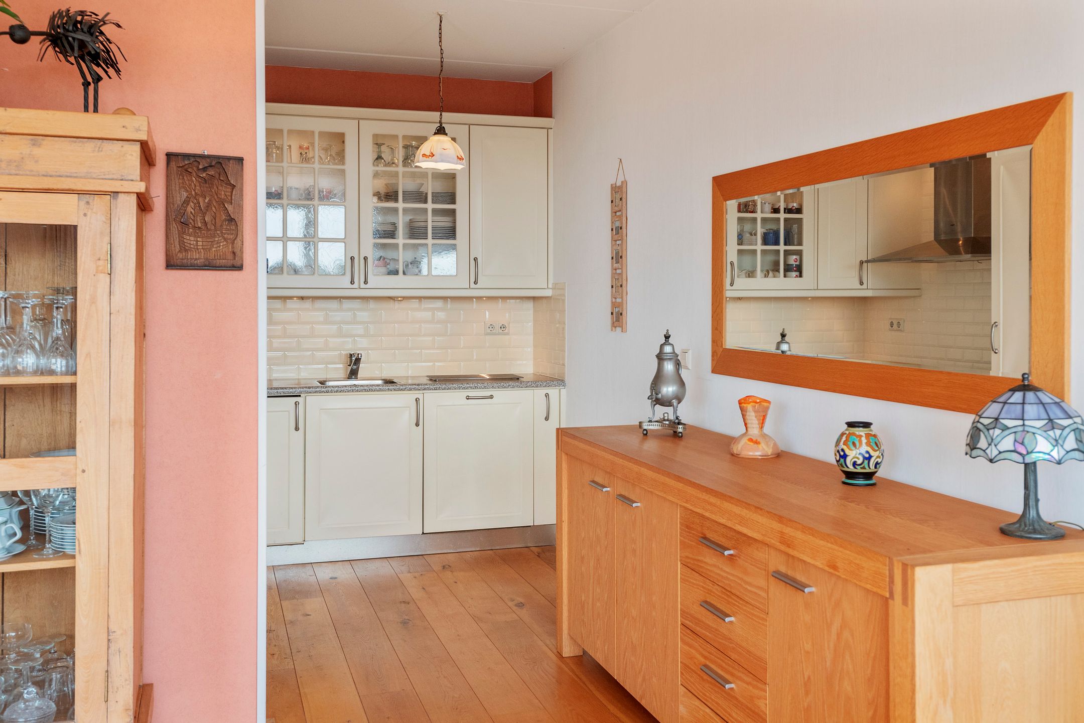 Foto 12 van Mooriaanstraat 30