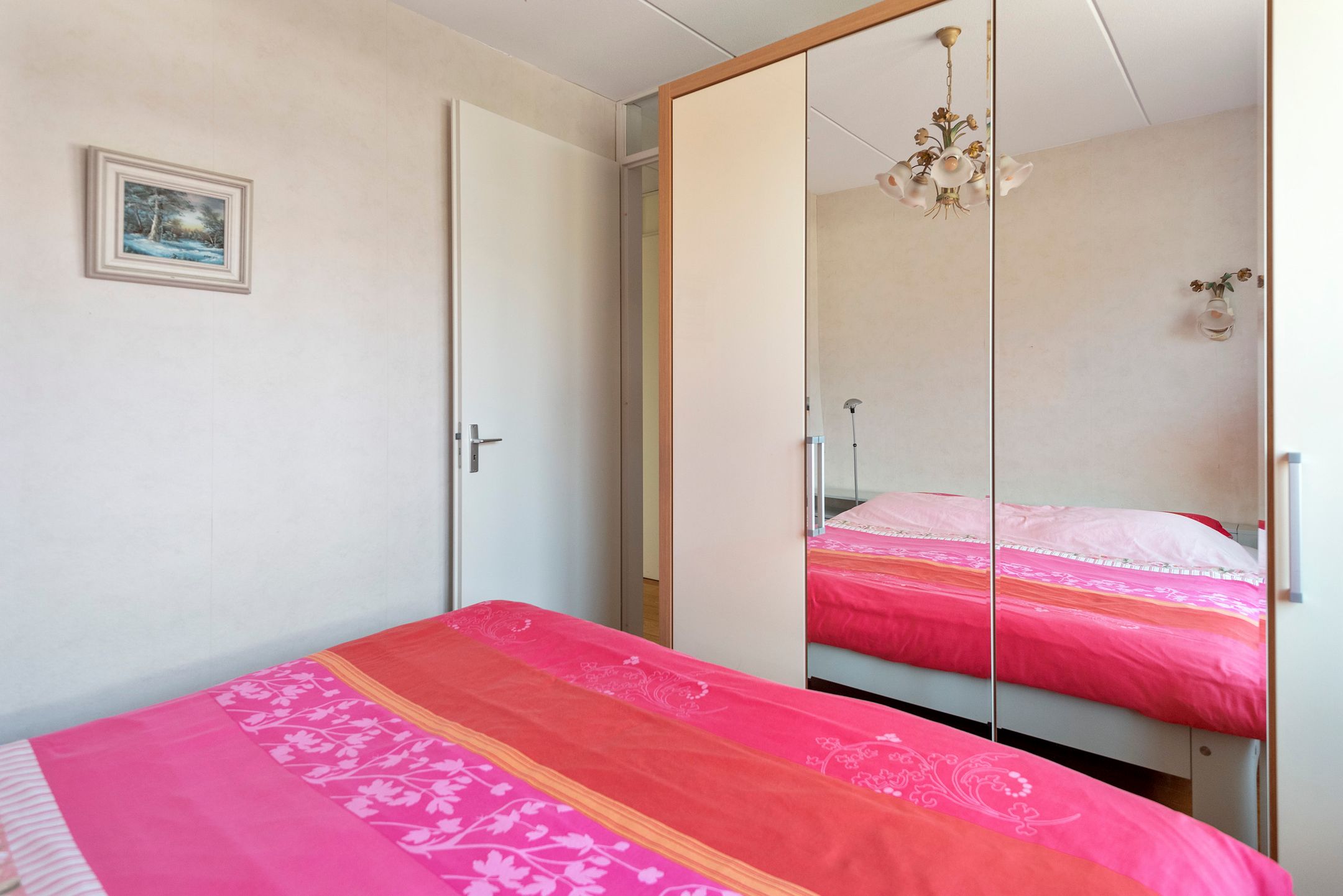 Foto 24 van Mooriaanstraat 30