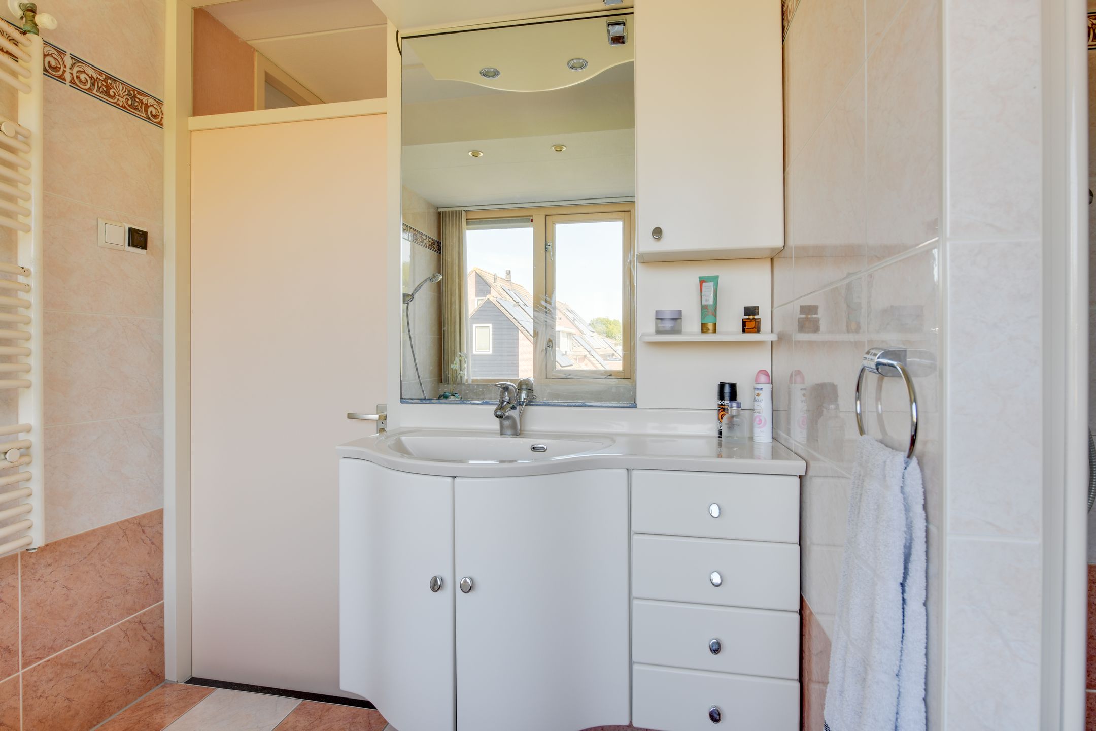 Foto 24 van De Regenboog 30