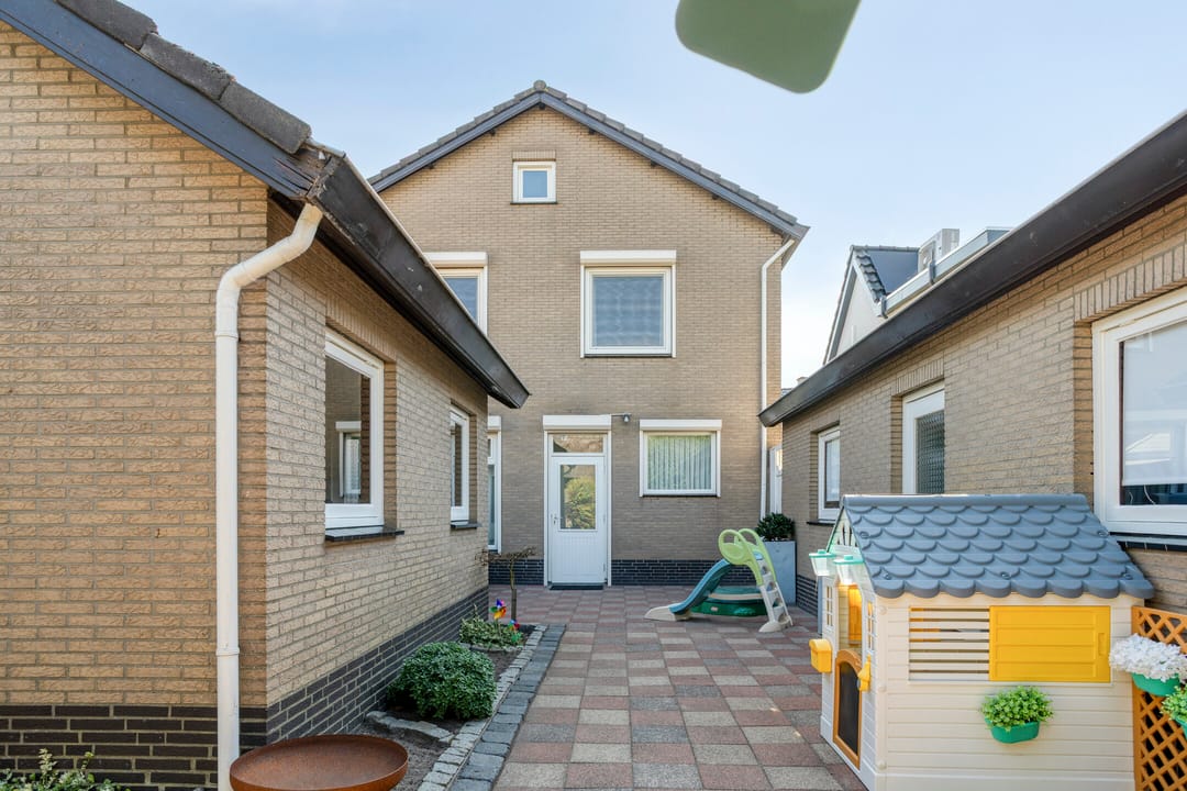 Foto 28 van Duivenstraat 74