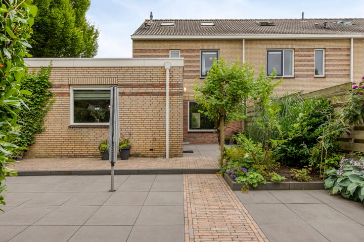 Foto 3 van Opaalstoep 23