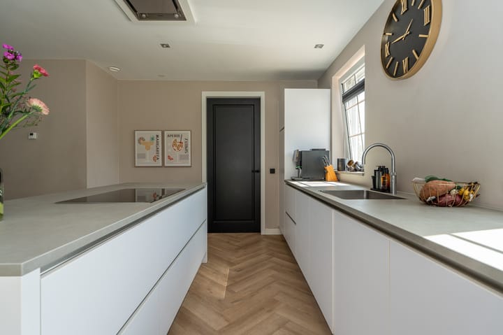 Foto 16 van Sadelijnstraat 12