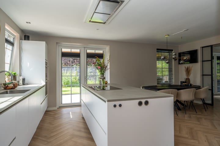 Foto 18 van Sadelijnstraat 12