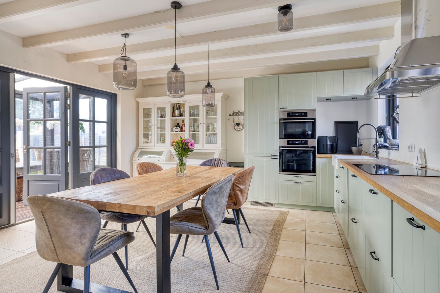 Foto 14 van Mauritsweg 76