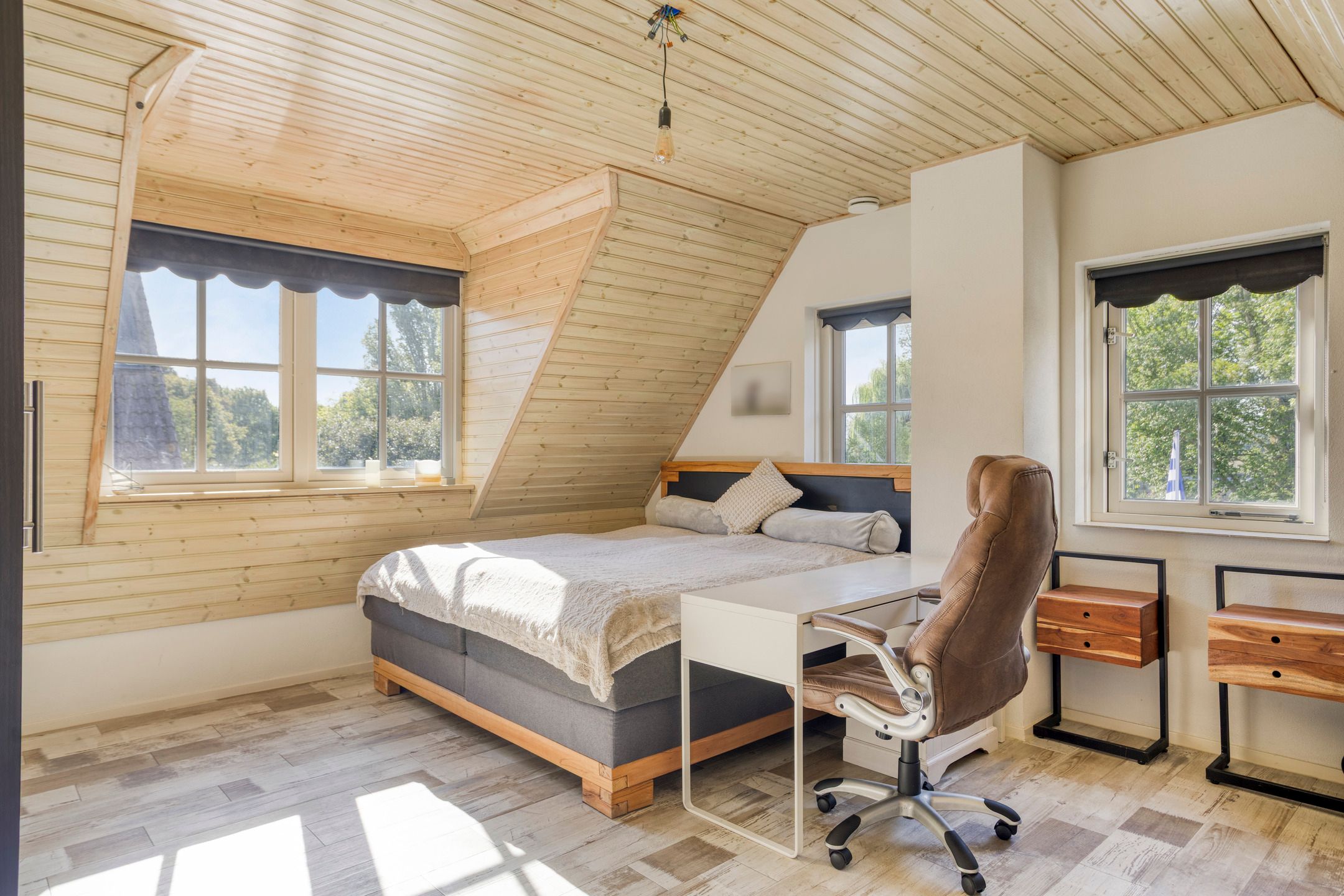 Foto 18 van Mauritsweg 76