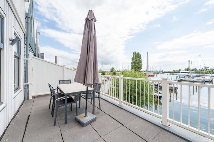 Photo 24 of Zeedijk 2-204