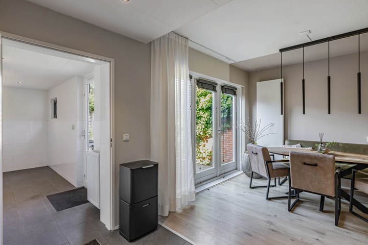 Foto 15 van De Nova Cura 263