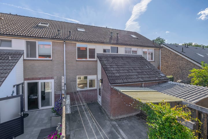 Photo 2 of Parkstraat 48