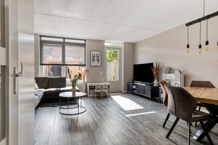 Foto 3 van Bermsloot 6