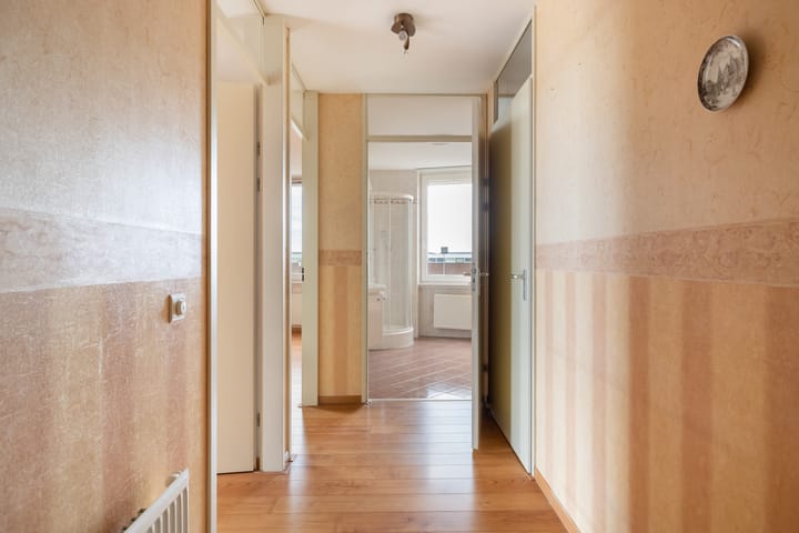 Foto 19 van La Fontaineplein 6