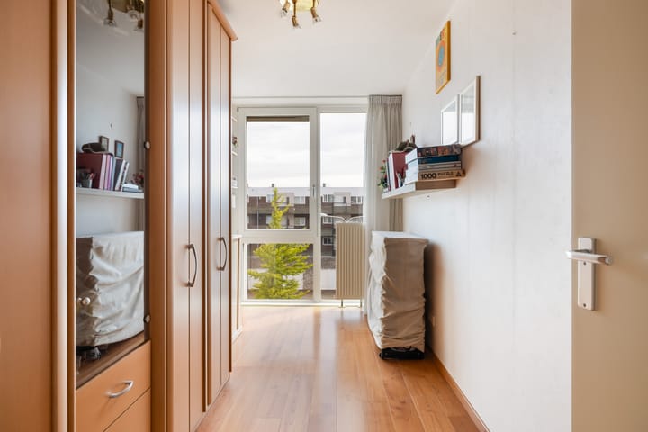 Foto 23 van La Fontaineplein 6