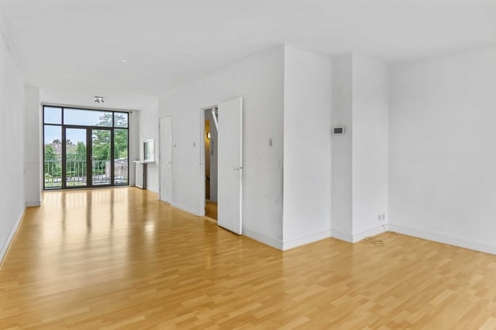 Photo 2 of Bergse Dorpsstraat 28-B02