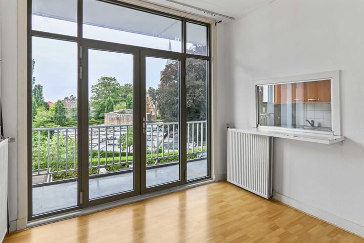 Photo 3 of Bergse Dorpsstraat 28-B02