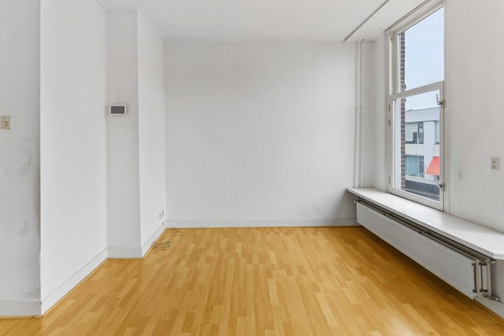 Photo 10 of Bergse Dorpsstraat 28-B02