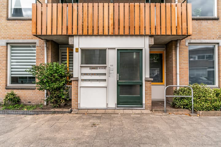 Foto 4 van Trijntje Kemp-Haanstraat 38