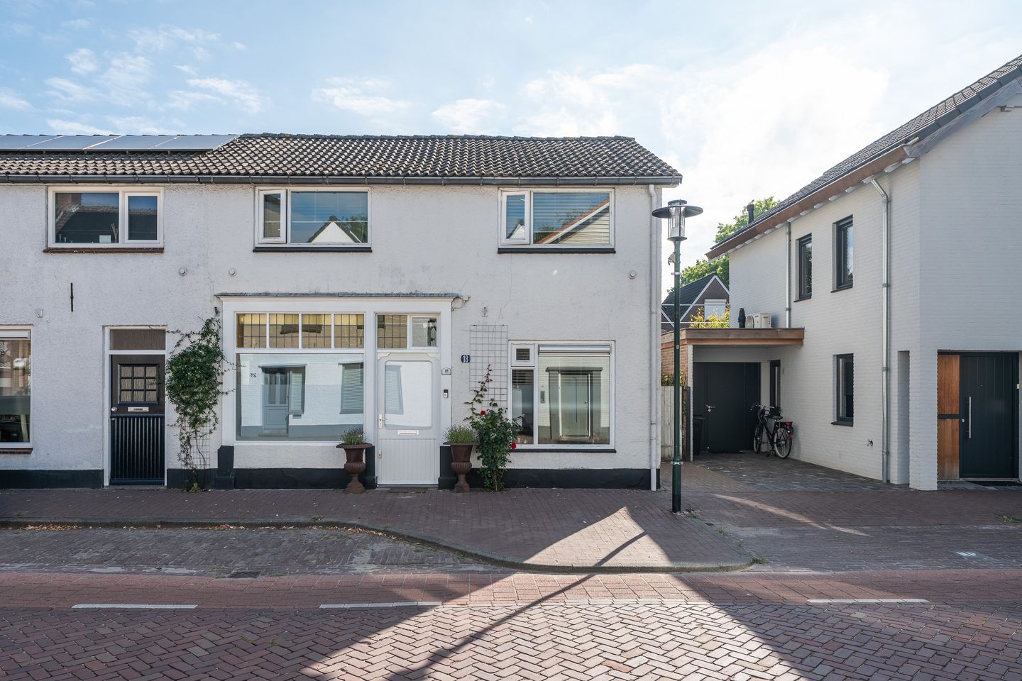 Photo 4 of Doelenstraat 18