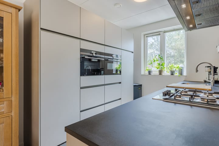 Photo 18 of Maximastraat 62