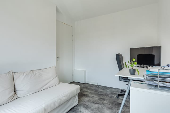 Photo 22 of Maximastraat 62