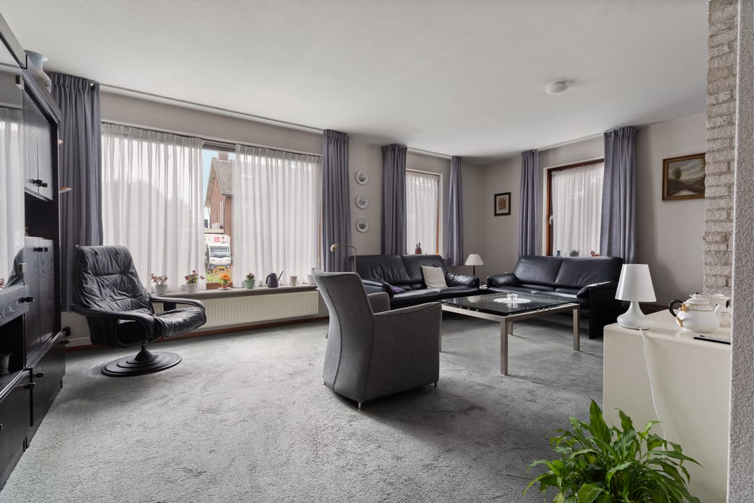 Photo 2 of Burgemeester Brandtlaan 14