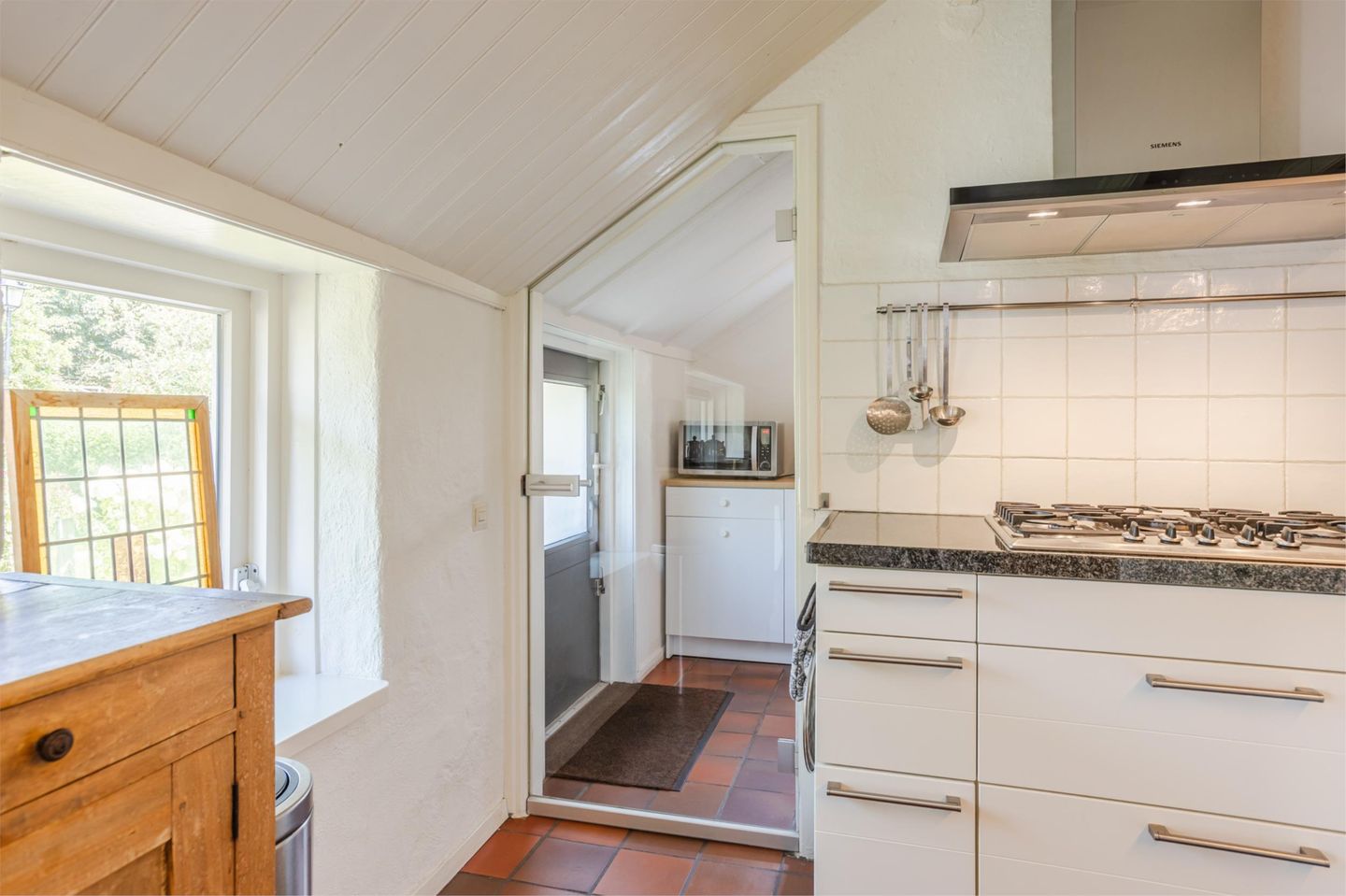 Photo 34 of Kerkweg 52-A