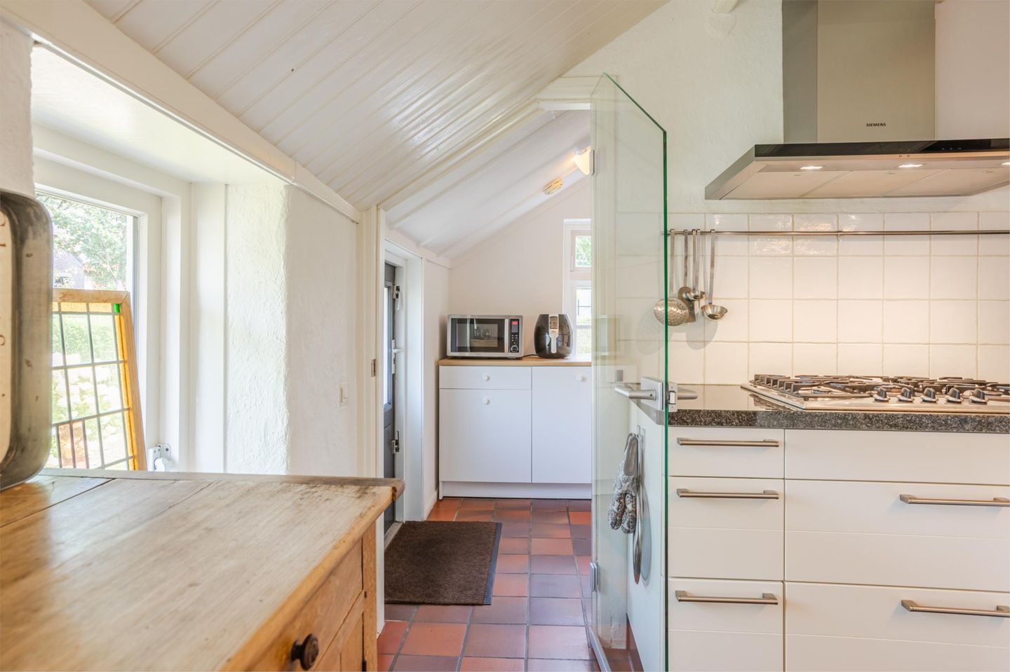 Photo 35 of Kerkweg 52-A