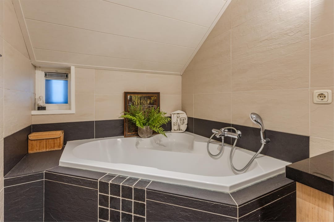 Photo 43 of Kerkweg 52-A