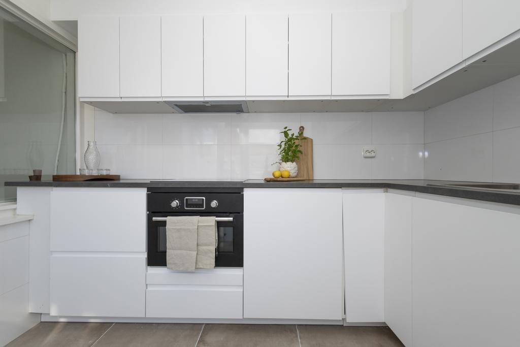 Foto 15 van Leliestraat 11