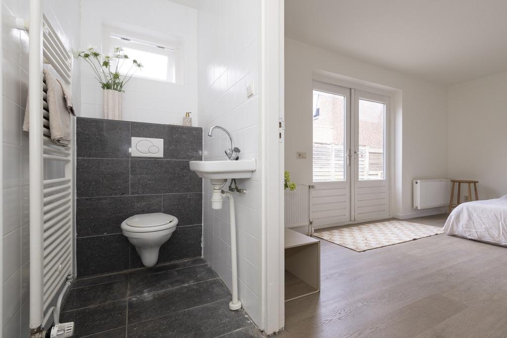 Foto 30 van Leliestraat 11