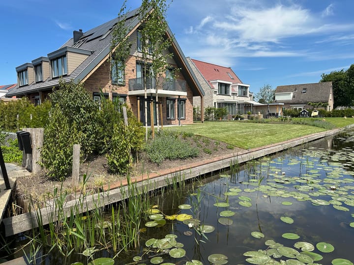 Foto 42 van Westeinderweg 11